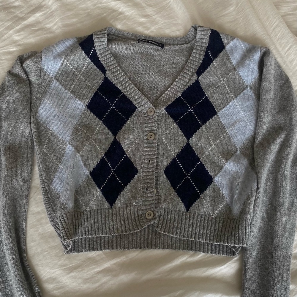 Brandy Melville cardigan sweater